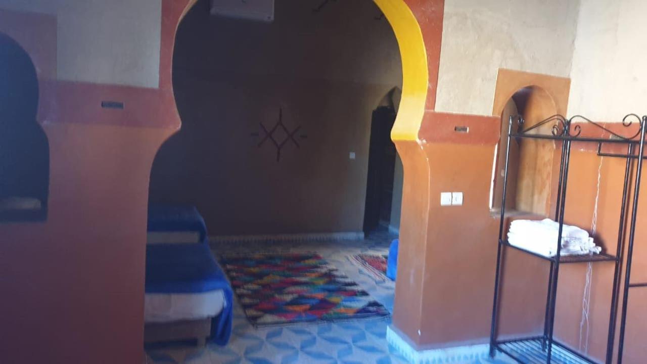 לינה וארוחת בוקר מרזאוגה Kasbah Tamariste מראה חיצוני תמונה